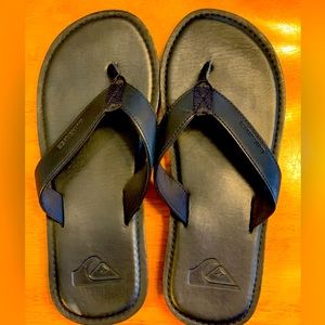 Quicksilver, Men’s Molokai Flip Flop Sandal, size 7